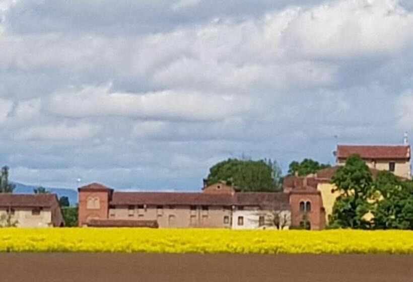 غرفة عائلية, Corte Ramedello