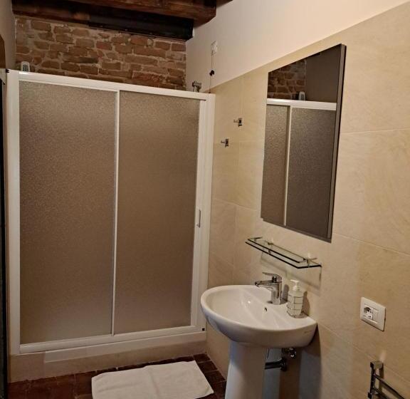 غرفة عائلية, Corte Ramedello