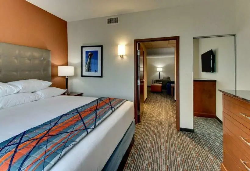 障害者適応デラックスルーム, Drury Inn & Suites Knoxville West