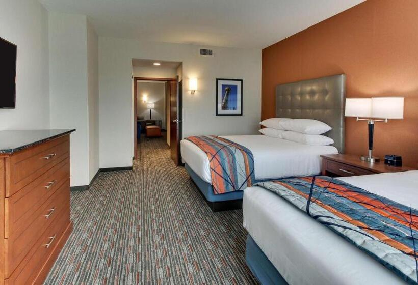 身障者適用スイートルーム, Drury Inn & Suites Knoxville West