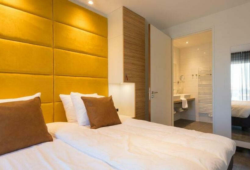 Люкс, Kaap West I Kloeg Collection