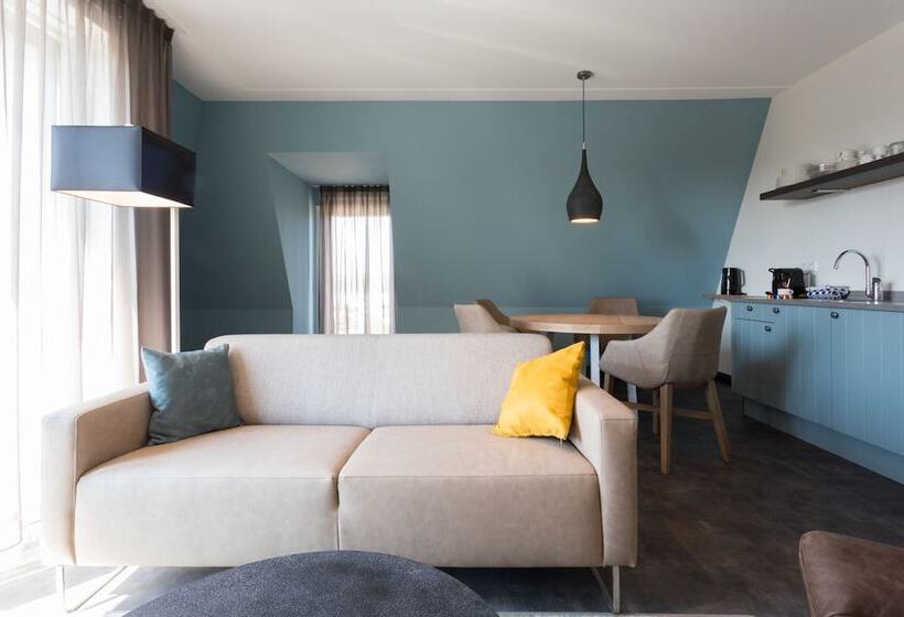 Люкс, Kaap West I Kloeg Collection