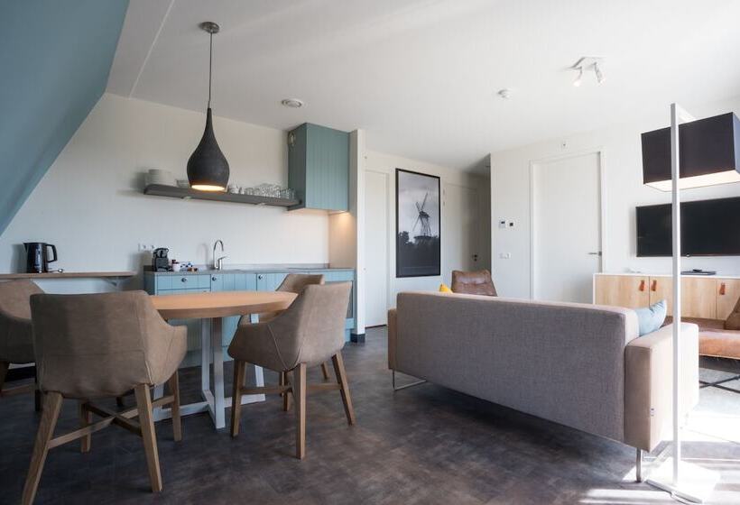 Люкс, Kaap West I Kloeg Collection