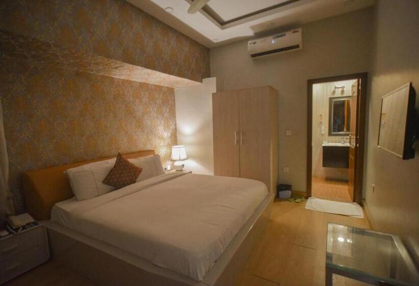 اتاق استاندارد یک نفره, Swisstel Cottage