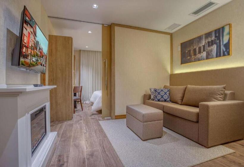 جناح, Wyndham Gramado Termas Resort & Spa