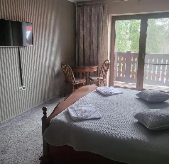 エコノミールーム, Platinvm B&b