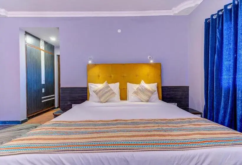 Quarto deluxe, Woke Morjim