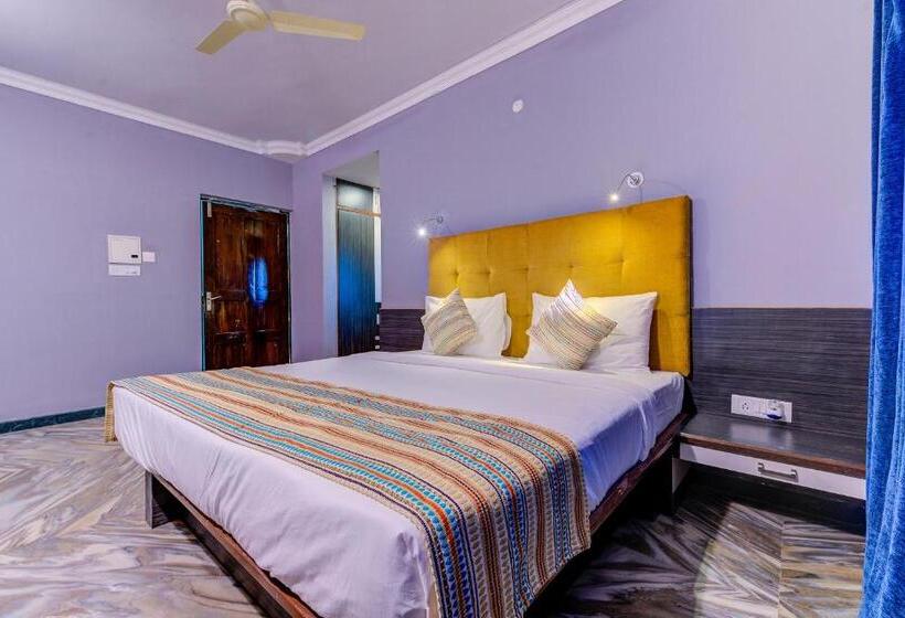Quarto deluxe, Woke Morjim