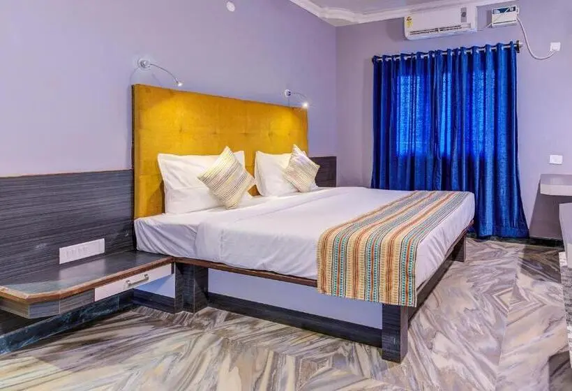 Quarto deluxe, Woke Morjim