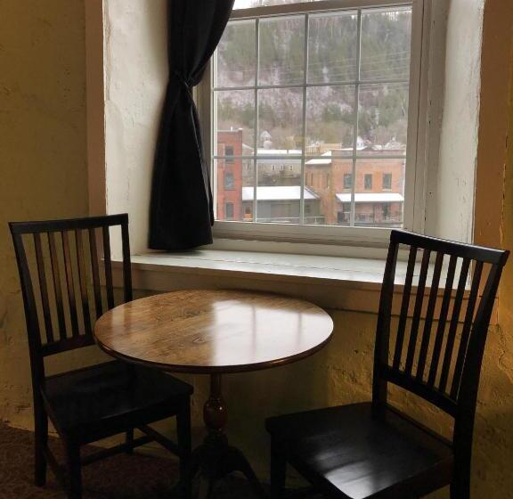 חדר סופריור, The Inn At Stone Mill