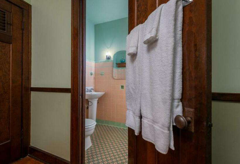 Номер Deluxe Кровать Кинг, Historic Hotel Nichols