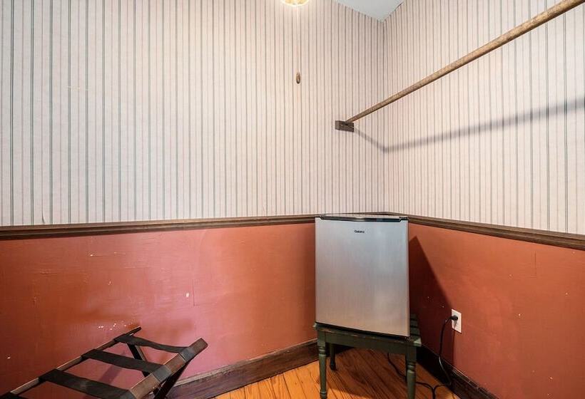 חדר דלוקס, Historic Hotel Nichols