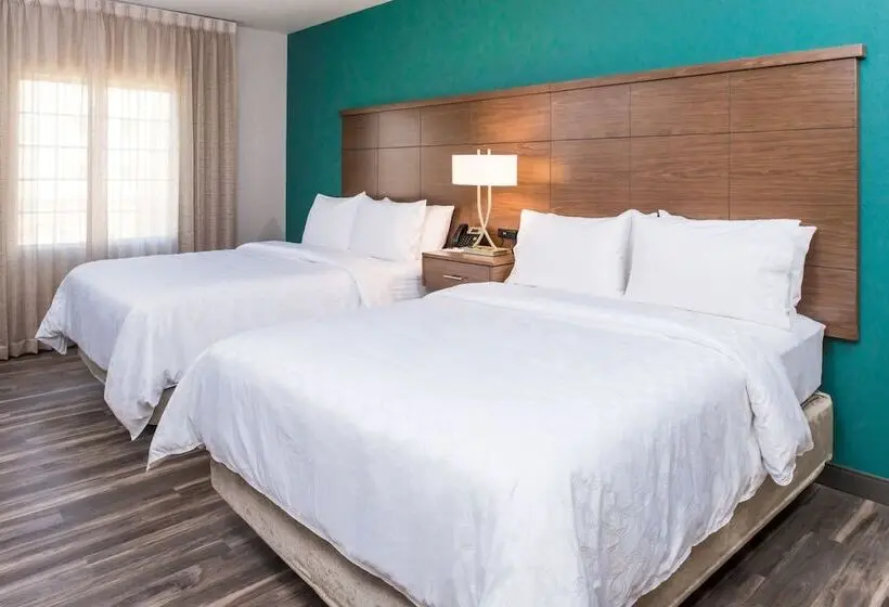 スタンダードスタジオ, Staybridge Suites Pecos, An Ihg