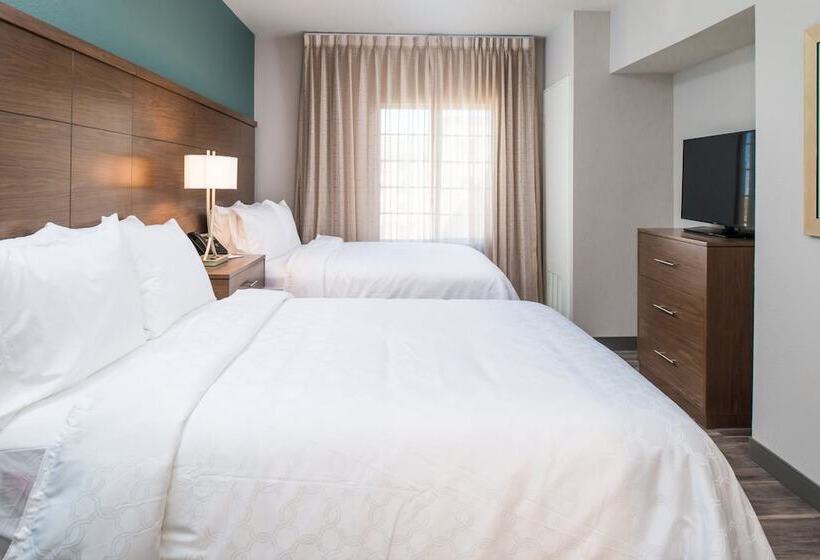 جناح لذوى الاحتياجات الخاصة, Staybridge Suites   Pecos, An Ihg