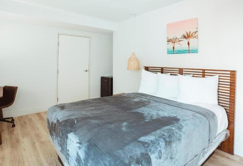 غرفة قياسية لذوى الاحتياجات الخاصة, The Belmont Shore Inn