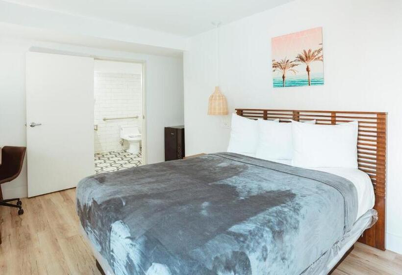 غرفة قياسية لذوى الاحتياجات الخاصة, The Belmont Shore Inn