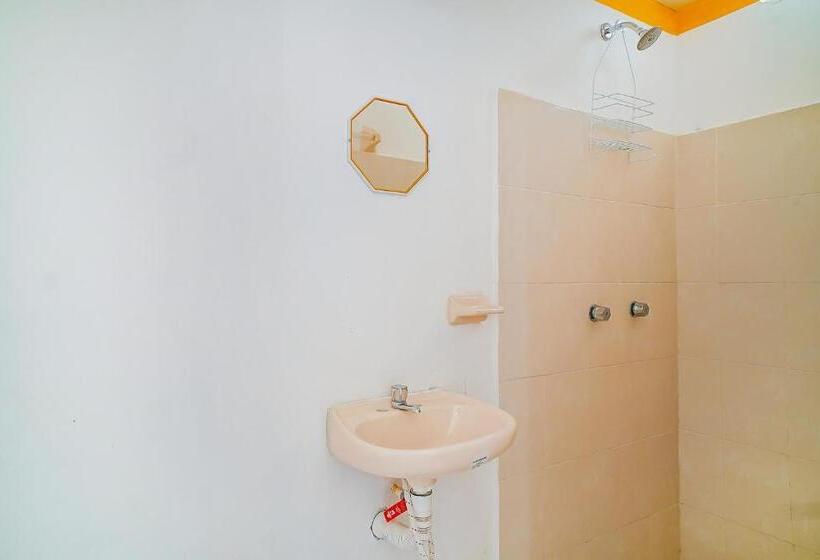 חדר סטנדרט לשלושה, Hospedaje Colibrí