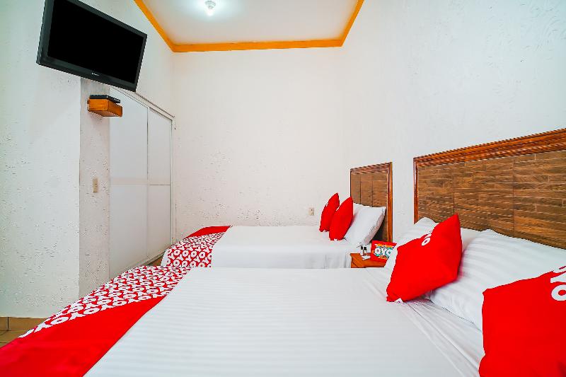 חדר סטנדרט לשלושה, Hospedaje Colibrí