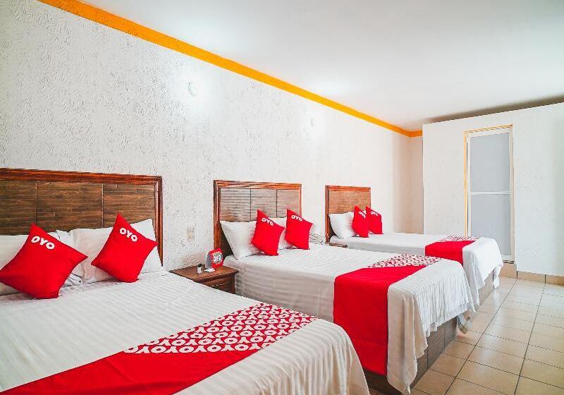 חדר סטנדרט לשלושה, Hospedaje Colibrí