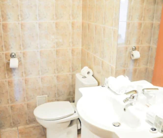 غرفة إقتصادية, Stella Marina