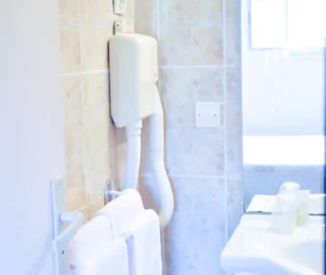 غرفة إقتصادية, Stella Marina