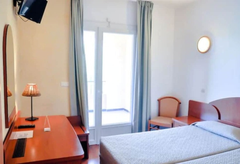 غرفة إقتصادية, Stella Marina