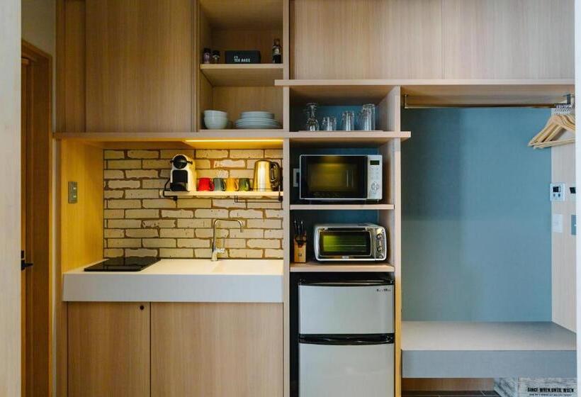 스탠다드 스튜디오, Wadano Gateway Suites & Apartments