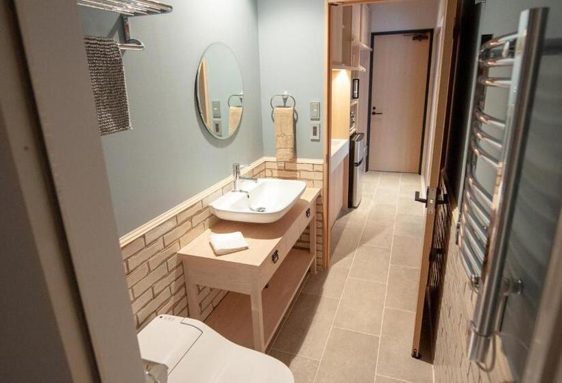 Студия Стандарт, Wadano Gateway Suites & Apartments