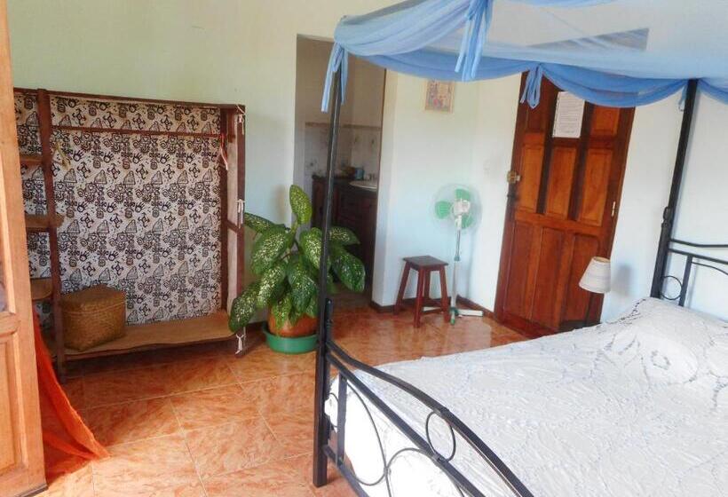 اتاق استاندارد با چشمانداز باغ, Villa Malaza