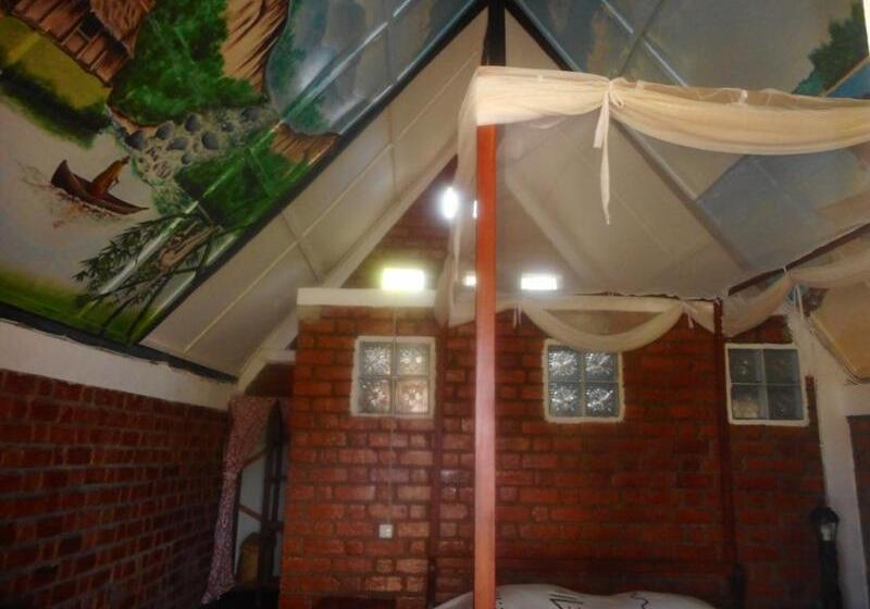 بانگلوی استاندارد, Villa Malaza