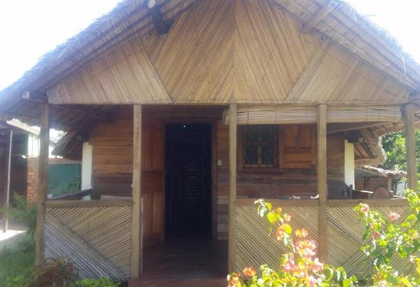 بنگله خانوادگی, Villa Malaza