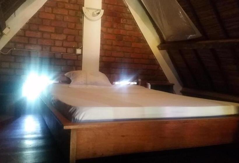 بنگله خانوادگی, Villa Malaza