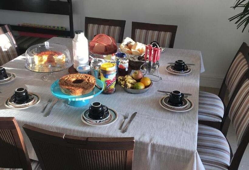 Jakuzili Süit, Estadia Na Canção Nova