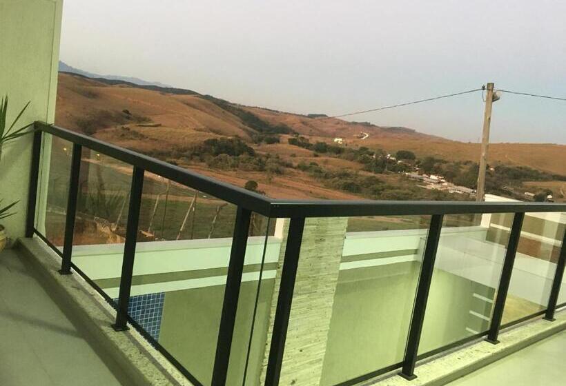 Dört Kişilik Standart Oda, Estadia Na Canção Nova