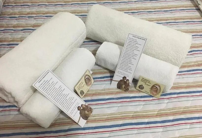 スタンダード４人部屋, Estadia Na Canção Nova