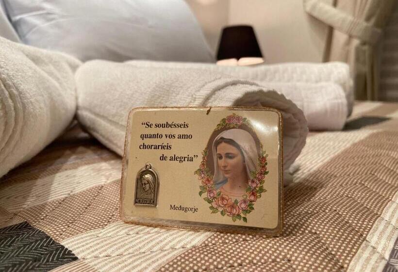 Jakuzili Süit, Estadia Na Canção Nova