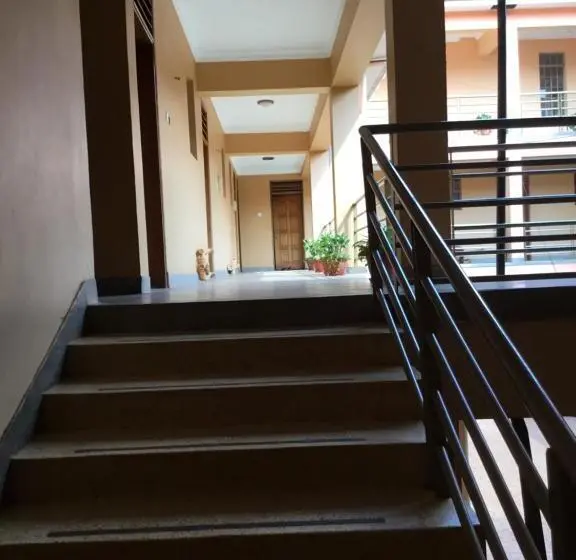 اتاق استاندارد با بالکن, Motel Tuku Masindi