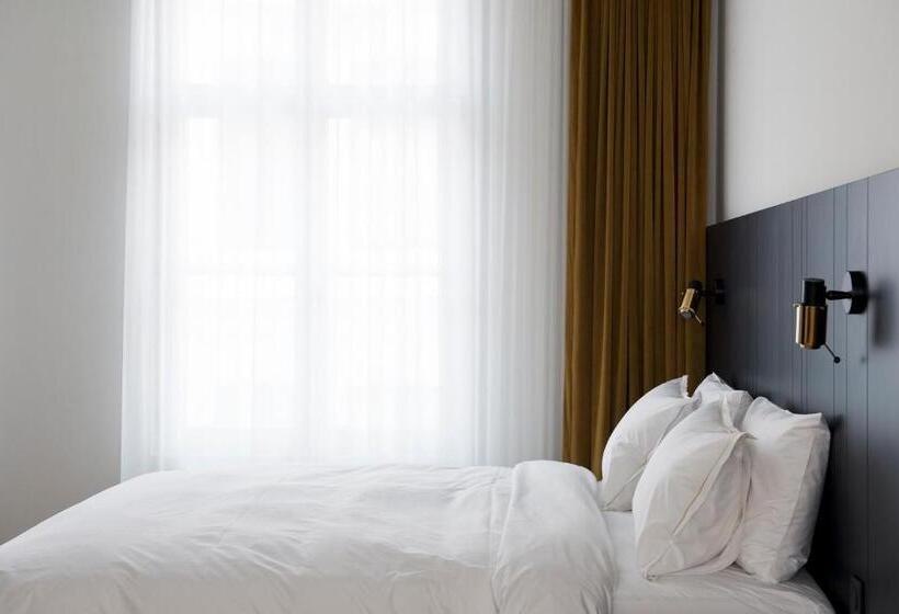 غرفة سوبيريور سرير كينج, Riga