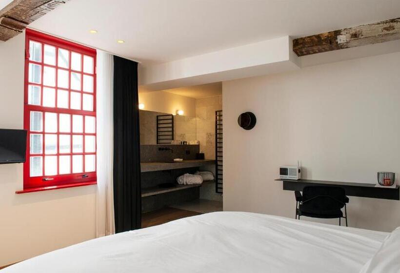 غرفة سوبيريور سرير كينج, Riga