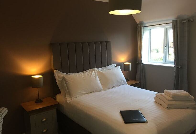 اتاق لوکس, The Bell Inn