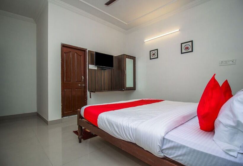 Номер Стандарт, Capital O 18272  Lambodar