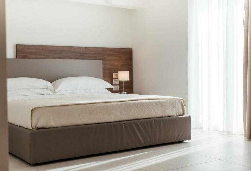 غرفة قياسية, Grieco Business & Spa