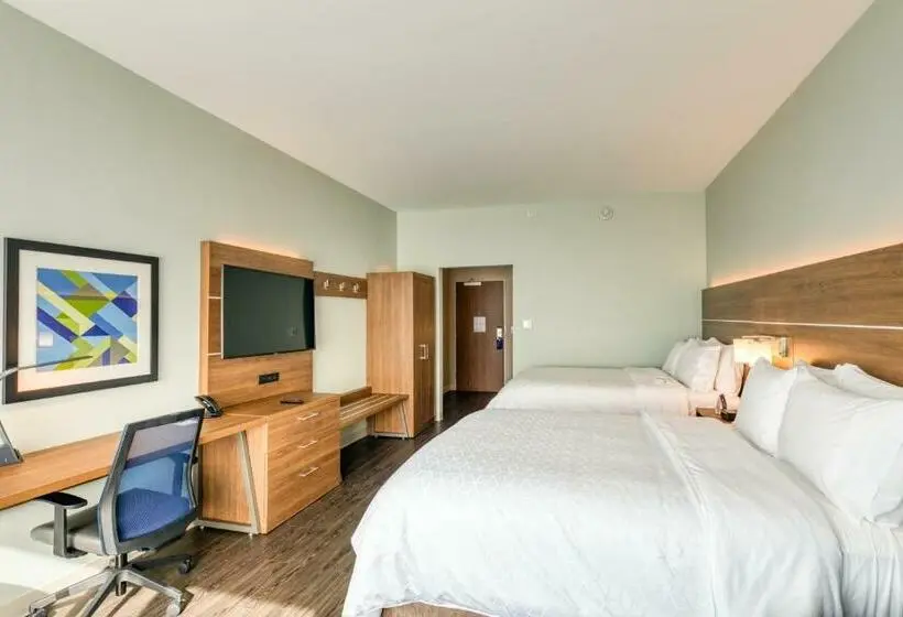 スイート, Holiday Inn Express & Suites   Charlotte   South End, An Ihg