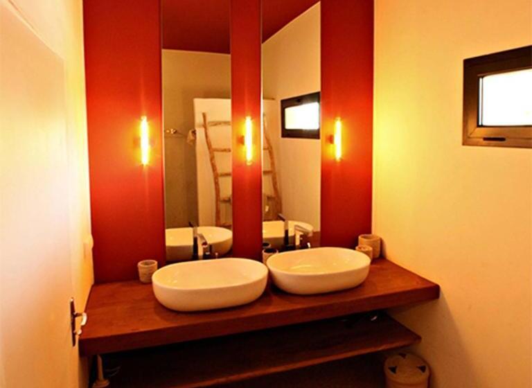 Standard Værelse til 4 pers. Haveudsigt, Les Manguiers De Guéréo