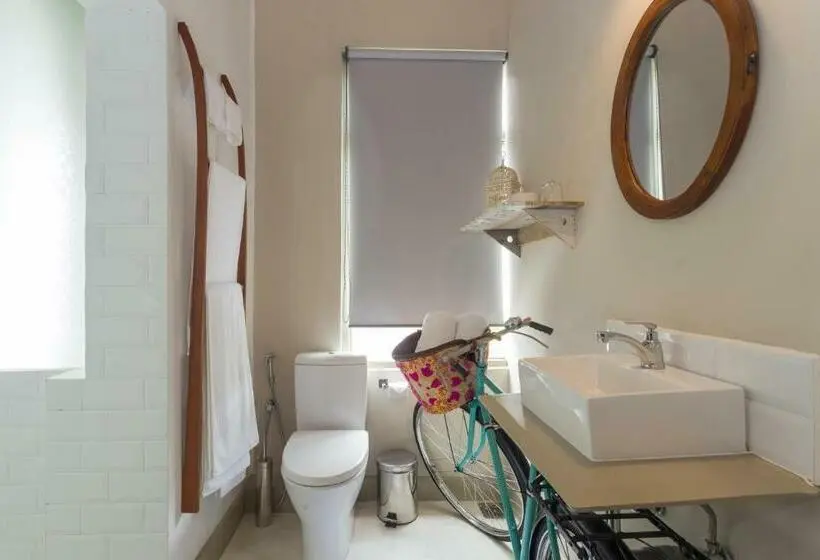 اتاق استاندارد با بالکن, Prana Home
