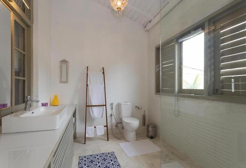 발코니 디럭스 룸, Prana Home