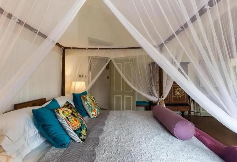 اتاق استاندارد با بالکن, Prana Home