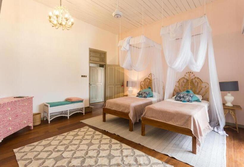 스탠다드 발코니 룸, Prana Home