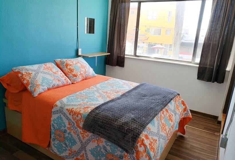 غرفة ديلوكس, North Hostel