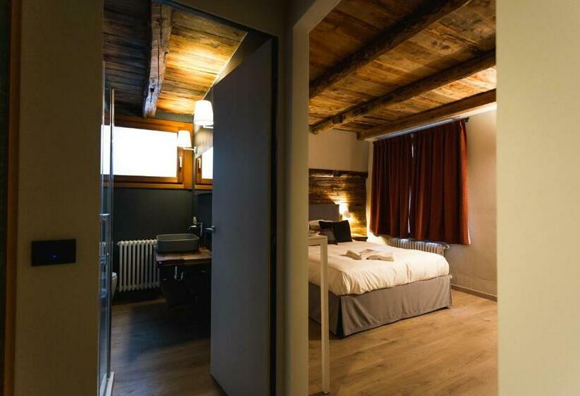 اتاق لوکس, Granuit Room & Breakfast